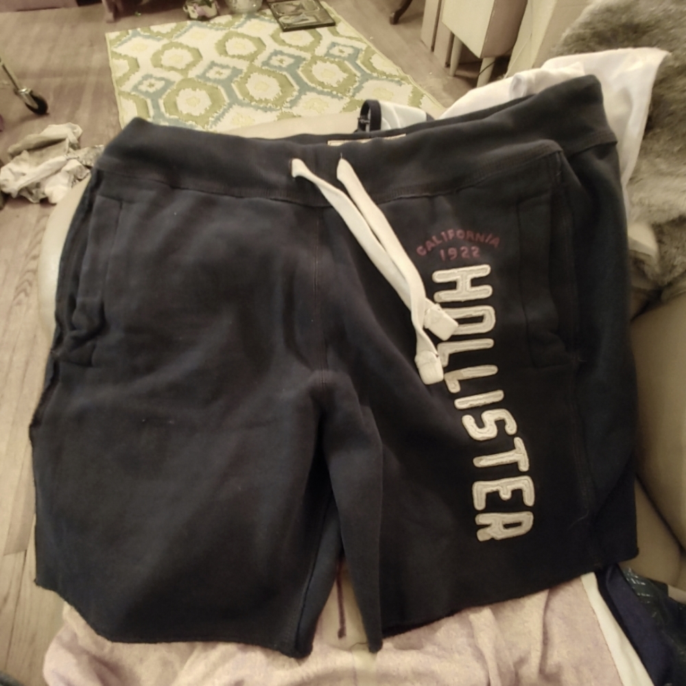 Mens Hollister sweat shorts size small